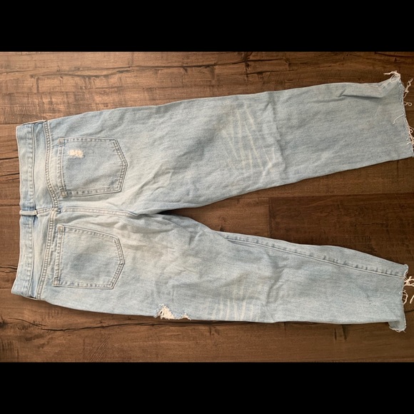 Pacsun ripped mom jeans - Picture 3 of 3